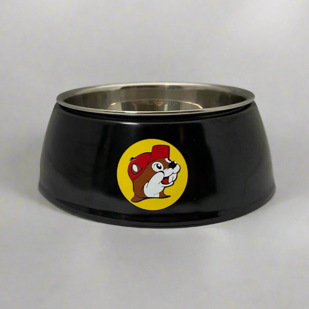 Buc-ee's dog bowls