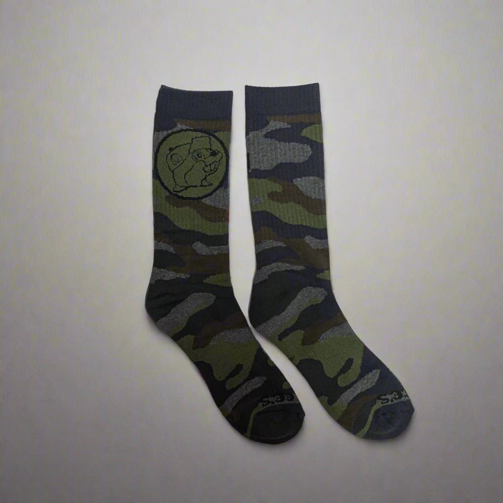 Buc-ee's green camo socks
