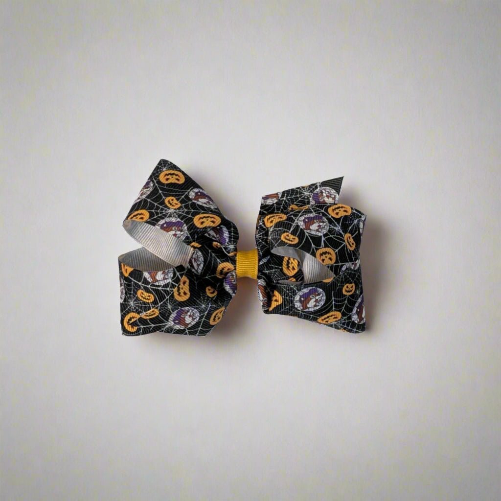 Buc-ee's halloween bows