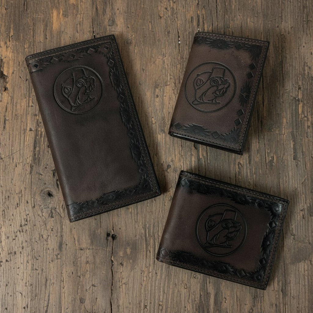 Buc-ee's genuine leather aztec wallet