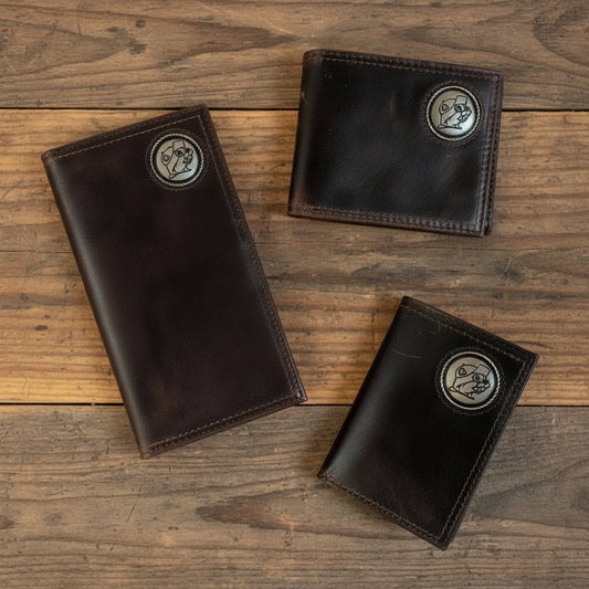 Buc-ee's mens genuine leather concho wallet