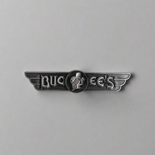 Buc-ee's metal emblem